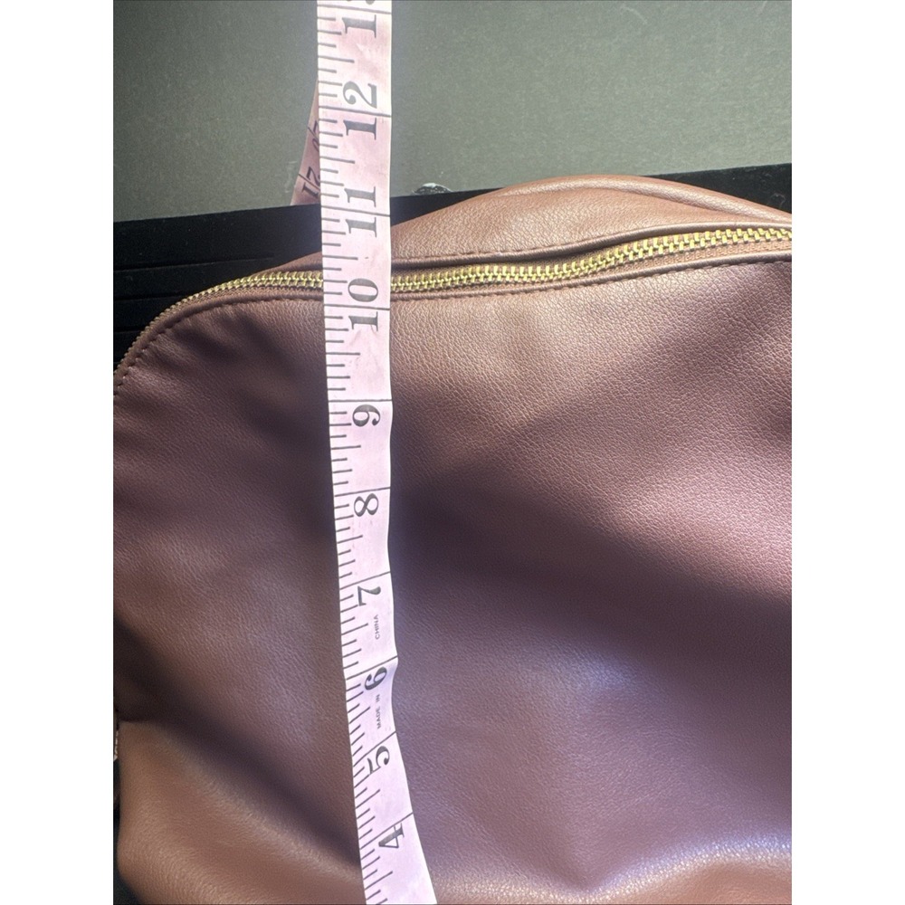 Universal Thread Triple Compartment Crossbody Bag… - image 5